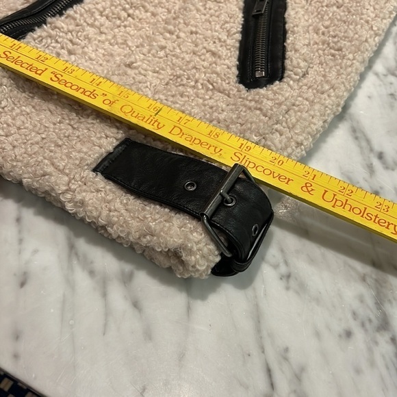 ZARA | Woman | Teddy Faux Shearling Moto Biker Jacket | Size M 🍁🍂 🏍️ - Picture 14 of 16